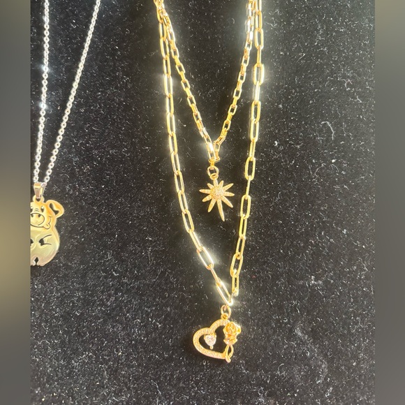 Jewelry - Gold Layered Star & Heart Pendant Necklace - Women Jewelry